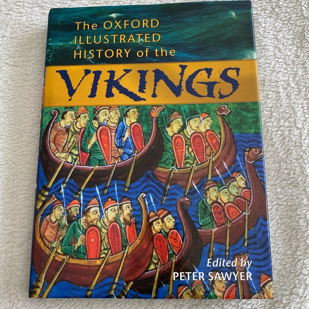 Oxford illustrated History of the Vikings Hardcover 1997​